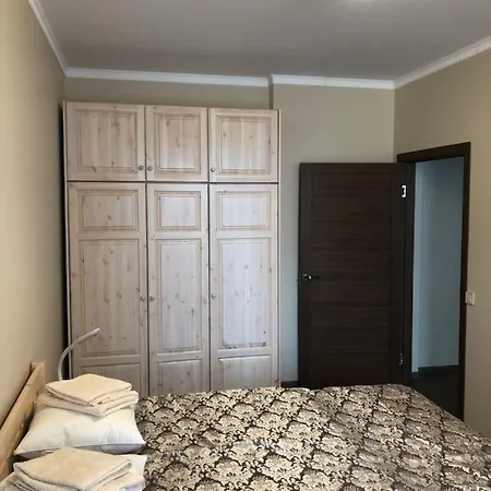 Апартаменты Stylishly Furnished Near Old Town.
